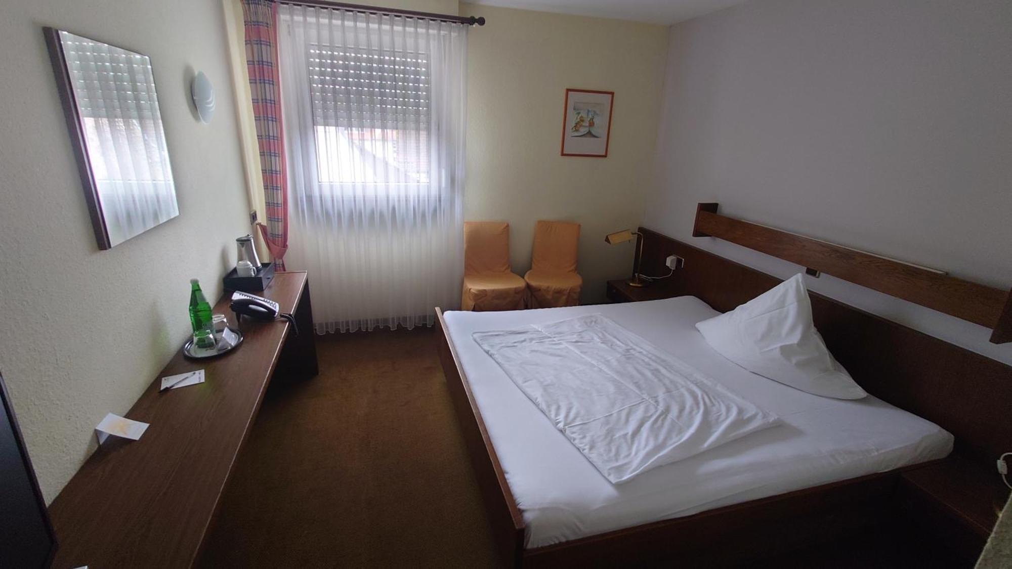 Hotel Loewen-Seckenheim Mannheim Dış mekan fotoğraf